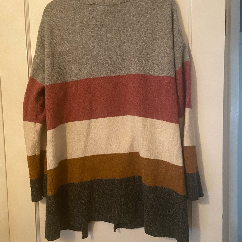 Color Block Cardigan - Picture 2 of 3